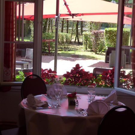 Le Chalet De La Foret Hotel 3 Etoiles Et Restaurant Виерзон Екстериор снимка