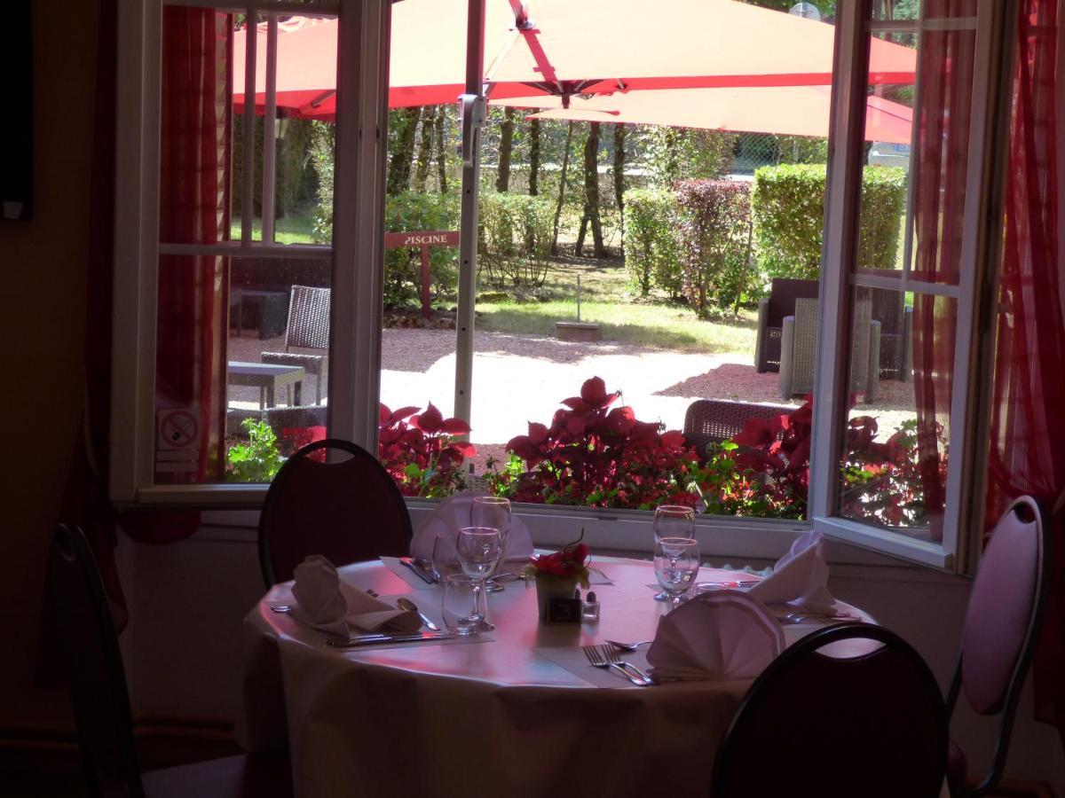 Le Chalet De La Foret Hotel 3 Etoiles Et Restaurant Виерзон Екстериор снимка