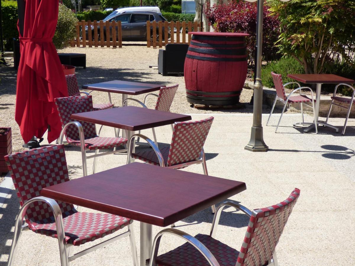 Le Chalet De La Foret Hotel 3 Etoiles Et Restaurant Виерзон Екстериор снимка
